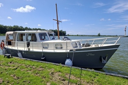 Hire Motorboat Koopman Koopmanskotter 950 Lemmer