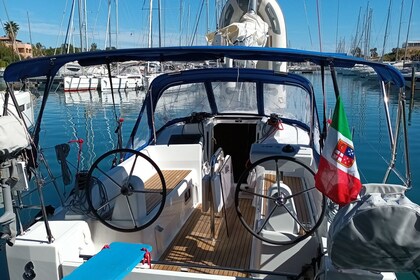 Verhuur Zeilboot Bénéteau Oceanis 30.1 Marina di Portorosa