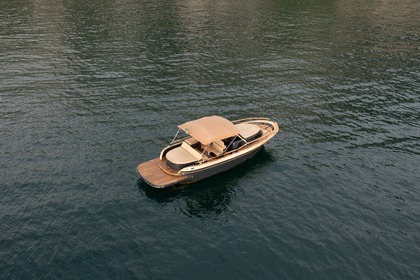 Miete Motorboot Modern Gozzo Positano Open Positano