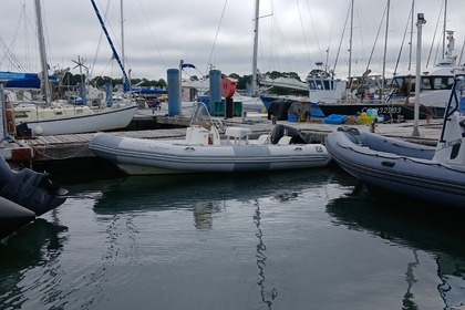 Miete RIB ZODIAC Pro open 5.5 Lorient