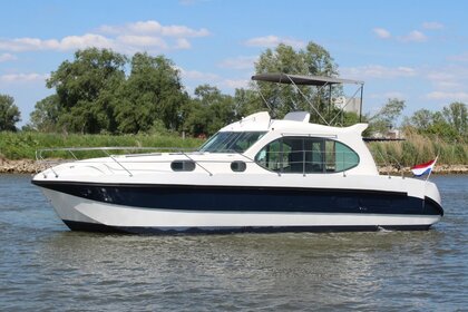 Charter Motorboat Nicols Quatro B+ Amsterdam