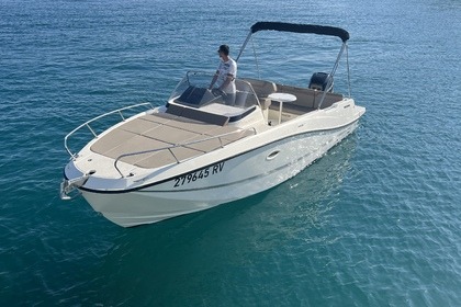 Verhuur Motorboot Quicksilver Quicksilver 755 Activ Cruiser Rovinj