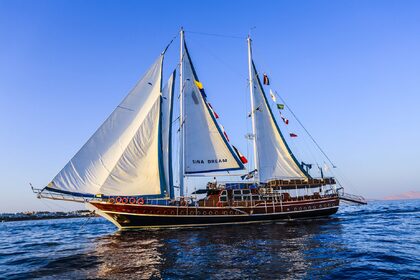 Hire Motorboat Sina Dream Shipyard Customized Sharm El-Sheikh