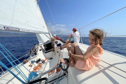 Charter Sailboat JEANNEAU JOD 35 Grimaud