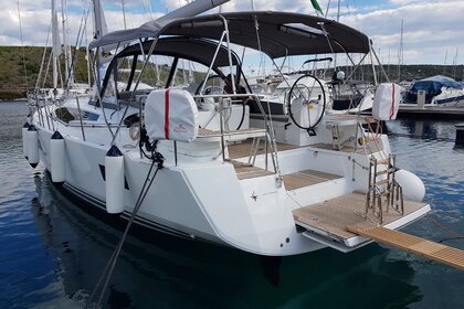 Charter Sailboat Jeanneau Sun odyssey 54 Pirovac