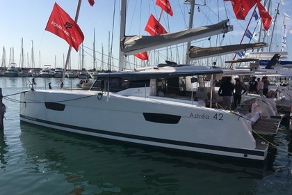 Alquiler Catamarán Fountaine Pajot Astréa 42 Krk