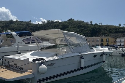 Hire Motorboat Tornado Tornado 38 Naples