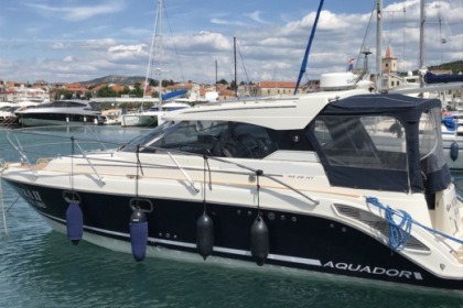 Miete Motorboot Aquador 28 HT Dubrovnik
