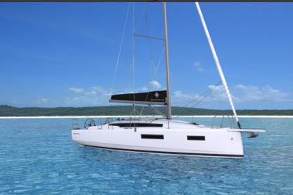 Location Voilier Jeanneau SUN ODYSSEY 350 La Londe-les-Maures