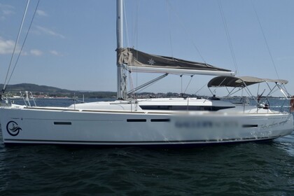 Noleggio Barca a vela Jeanneau Sun Odyssey 419 Sanxenxo