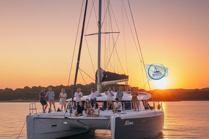 Location Catamaran Fountaine Pajot Orana 44 Toulon