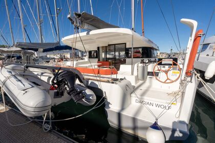 Rental Catamaran Excess Excess 14 - 3 + 2 cab. Saint-Mandrier-sur-Mer