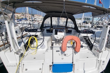 Rental Sailboat  DUFOUR 37 VASCO Golfe-Juan