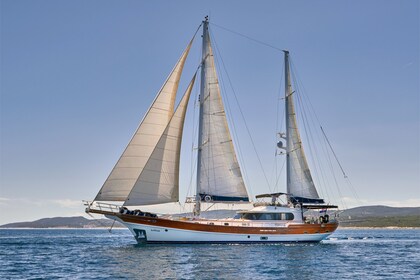 Rental Sailing yacht Unknown Lotus Trajektna Luka Split