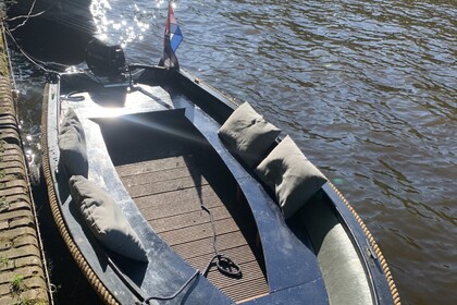 Чартер лодки без лицензии  Tohatsu Tohatsu Амстердам