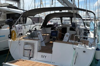 Rental Sailboat Hanse Yachts Hanse 415 Kaštel Gomilica