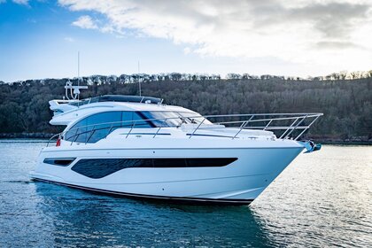 Hire Motor yacht Princess 55 F Marina Lav