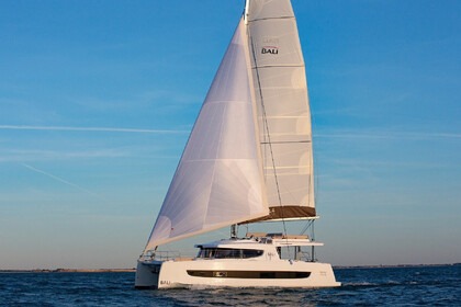 Charter Catamaran  Bali 4.4 Capo d'Orlando