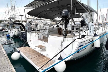 Hire Sailboat Bavaria Yachtbau Bavaria C46 - 4 cab. Lefkada