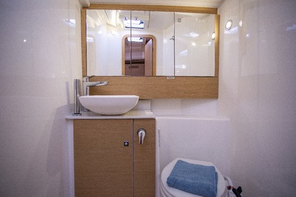 Rental Sailboat  Dufour 430 Grand Large Pula