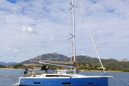 Noleggio Barca a vela Dufour Dufour 390 Portisco