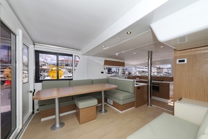 Charter Catamaran Catana Group Bali 4.2 - 4 + 1 cab. Biograd na Moru