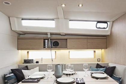 Noleggio Barca a vela  Oceanis 461/3/3 Saint George's