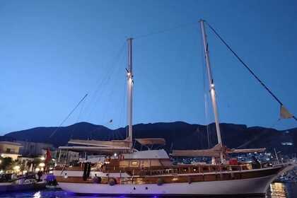 Noleggio Caicco Luxury 8 Cabins Gulet Sailing Opportunity Bodrum