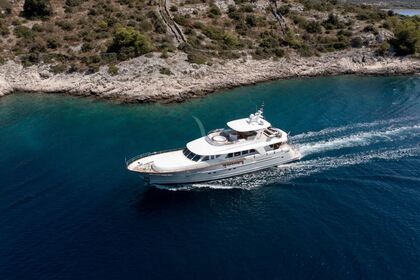 Charter Motor yacht  Motoryacht Rogoznica