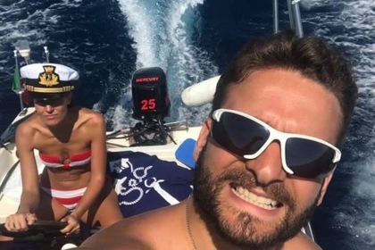 Rental Motorboat Sessa Marine Mambo Menton