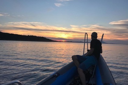 Charter RIB VSR 8.0 Veli Lošinj