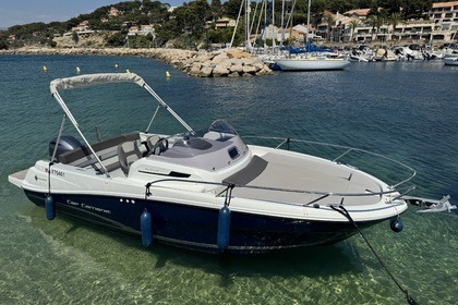 Hire Motorboat Jeanneau Cap Camarat 6.5 Wa Saint-Cyr-sur-Mer