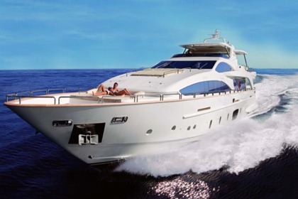 Charter Motor yacht Azimut Bennetti Coco