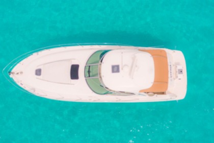 Verhuur Motorboot Sea Ray 440 Cancún