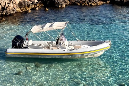 Aluguel Semi Rígido Semi rigide 7 Metres Les Lecques