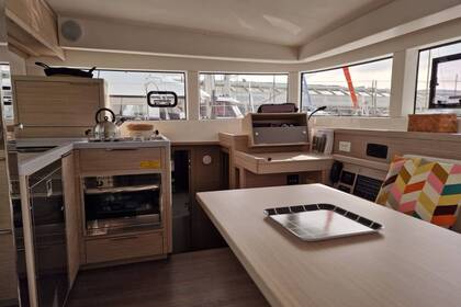 Location Catamaran Lagoon 40 Bonifacio