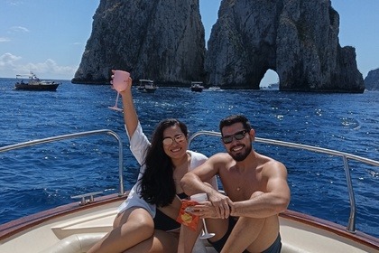 Aluguel Lancha Gozzo Tirrenia Viveur Sorrento