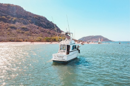 Alquiler Lancha Riviera 360 Flybridge Mazatlán