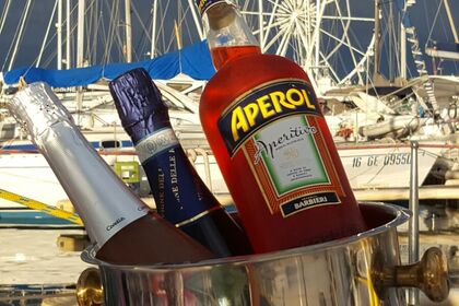 Hire Sailboat Beneteau Cyclades 43.4 Province of Rimini