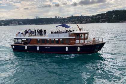 Hire Motor yacht BRK 2 Motoryacht B84! BRK 2 Motoryacht B84! İstanbul