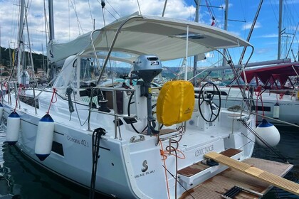 Miete Segelboot Bénéteau Oceanis 40.1 - 3 cab. Split