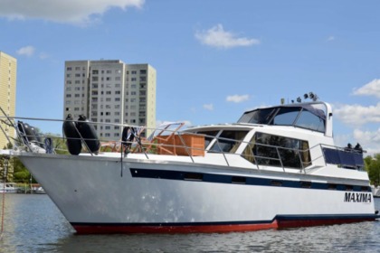 Rental Motor yacht Motoryacht 15m Potsdam