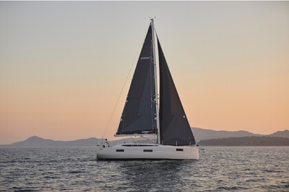 Charter Sailboat  Elan Impression 45 Split