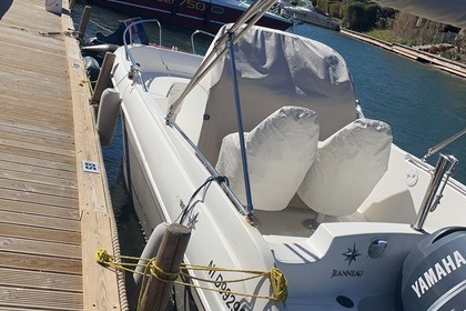 Miete Motorboot Jeanneau Cap Camarat 6.5 Cc Cannes