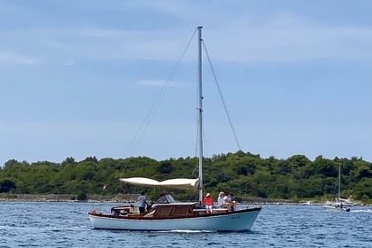 Rental Motorboat Wooden Woden gullet Mali Losinj