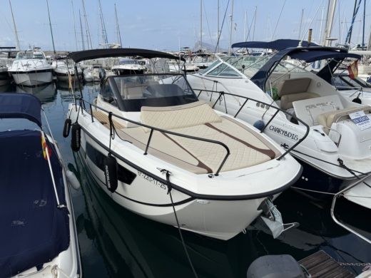 Altea Hills Motorboat Quicksilver Activ 875 Sundeck alt tag text