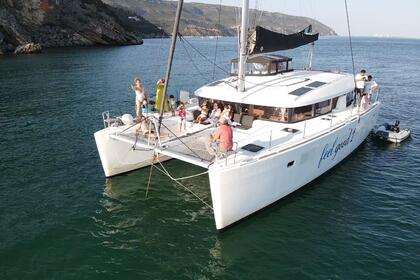Rental Catamaran Lagoon 45 Lisbon
