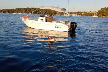 Hire Motorboat Salento Marine Sundek 19s Sportline Pula