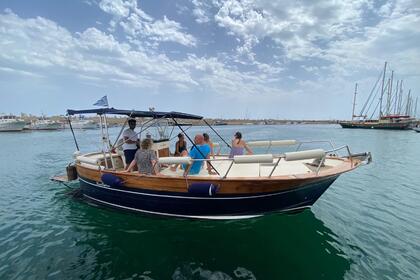 Hire Motorboat Cantiere Esposito Gozzo Santa Maria di Leuca