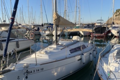 Verhuur Zeilboot Beneteau Oceanis 31 Castelldefels